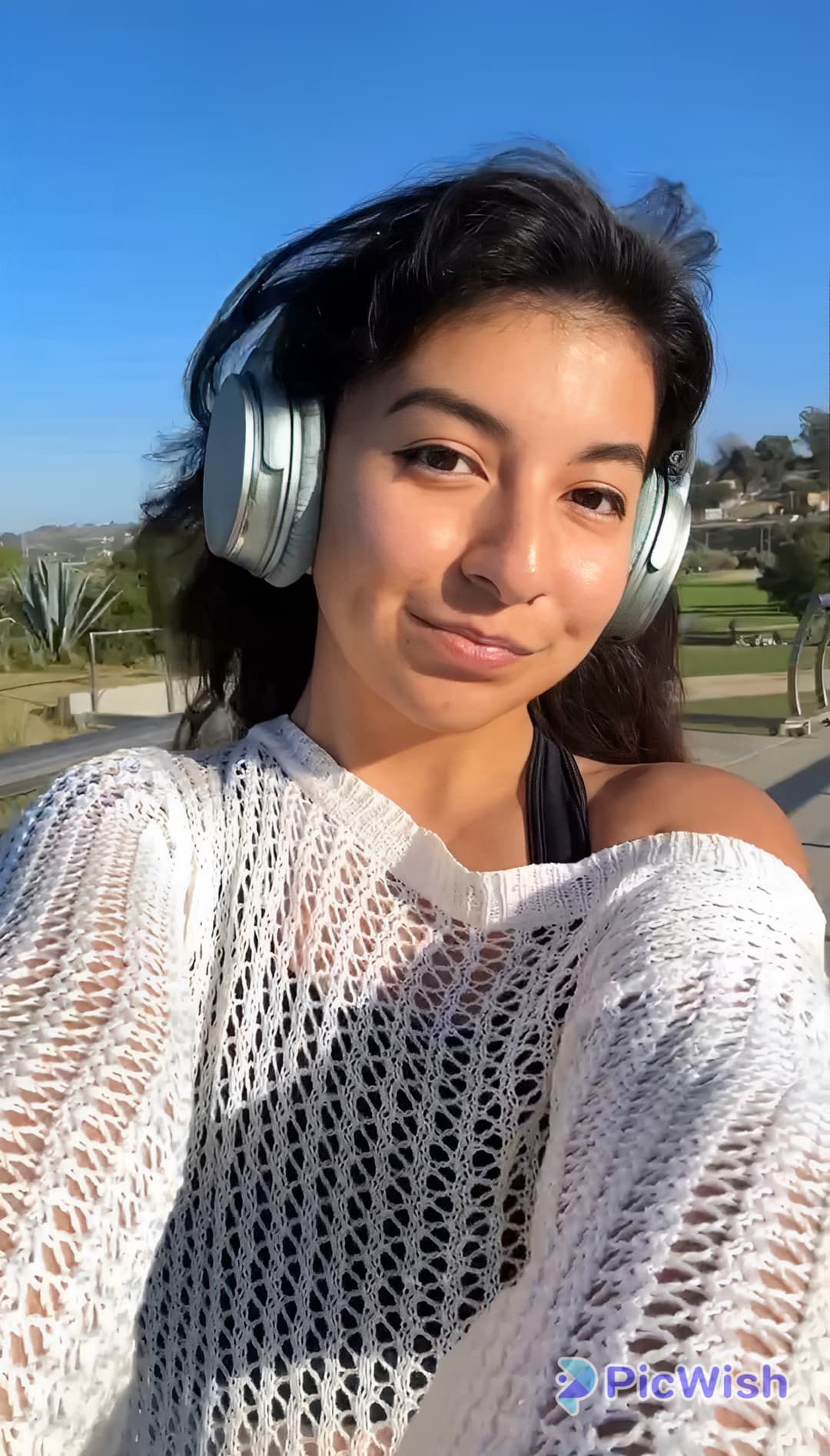 Creator Cloudy photo