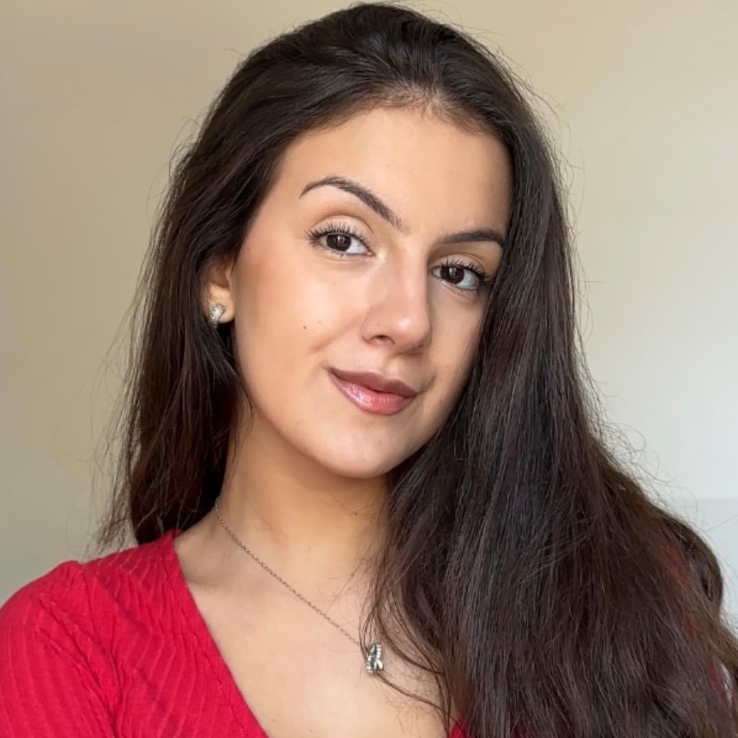 Creator Simona photo