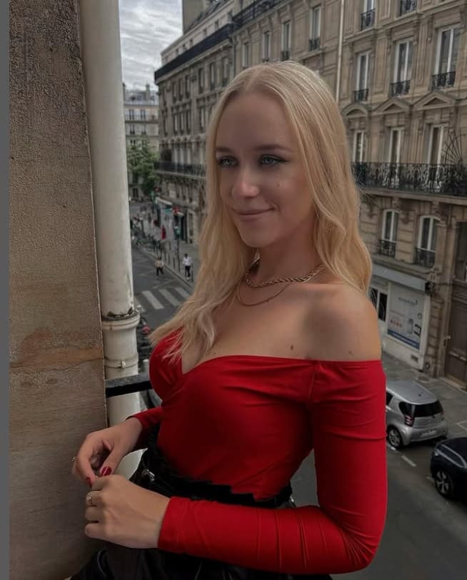 Creator Melani photo